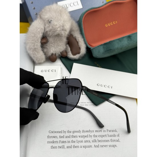 Gucci SUNGLASSES