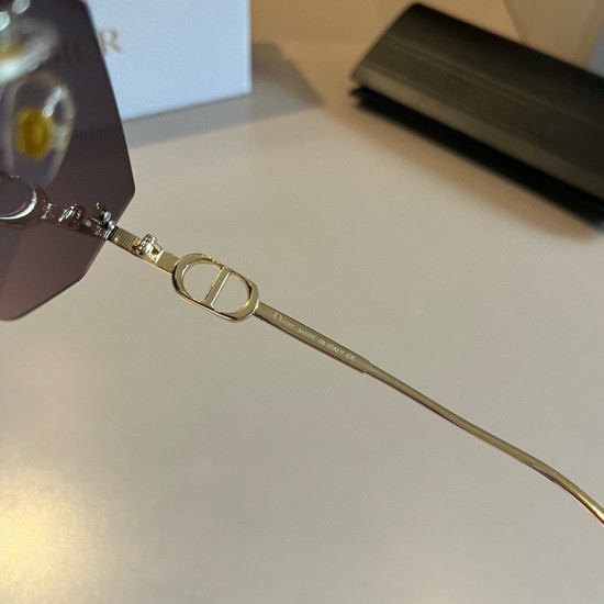 Dior SUNGLASSES