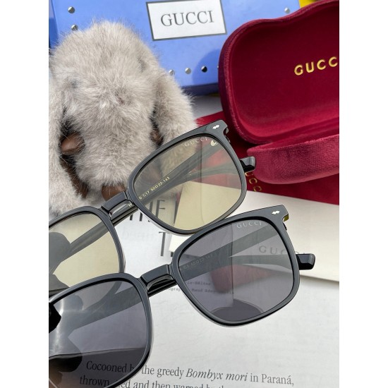 Gucci SUNGLASSES