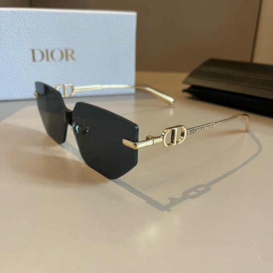 Dior SUNGLASSES