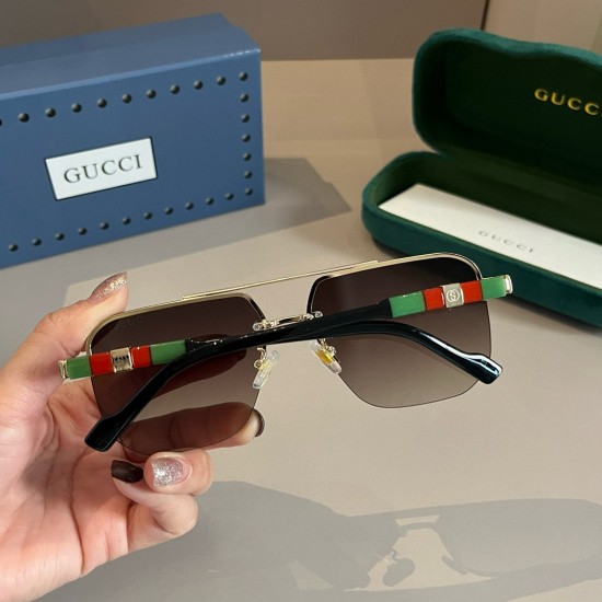 Gucci SUNGLASSES