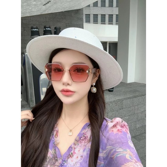 LV SUNGLASSES