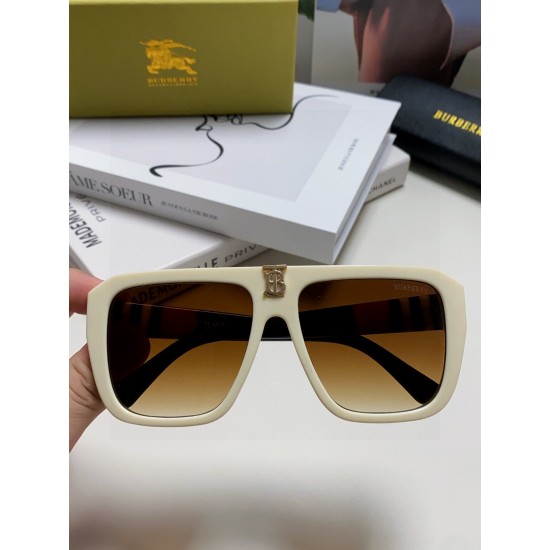 BURBERRY SUNGLASSES