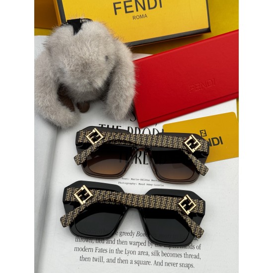 FENDI SUNGLASSES