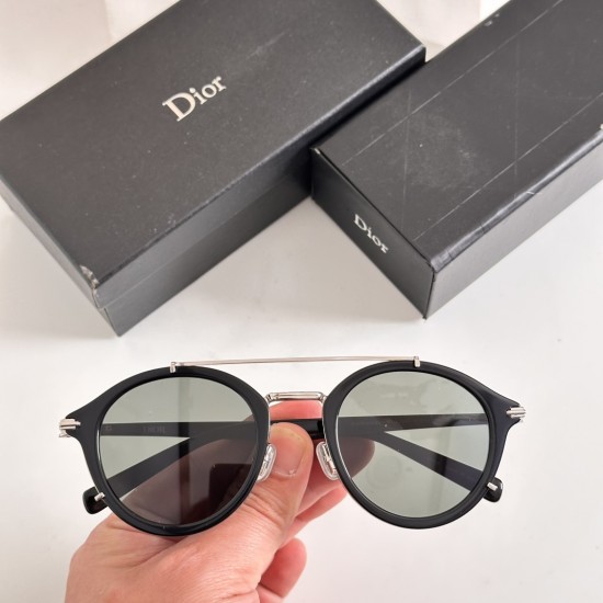 Dior SUNGLASSES