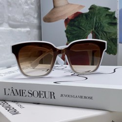 BURBERRY SUNGLASSES