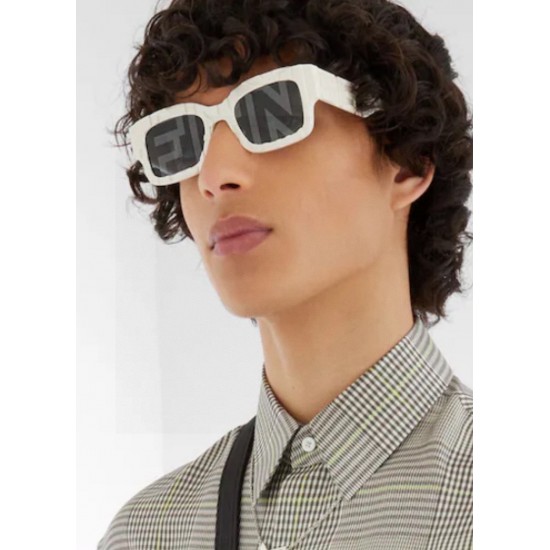 FENDI SUNGLASSES
