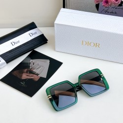 Dior SUNGLASSES