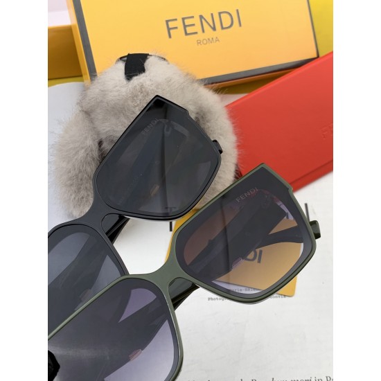 FENDI SUNGLASSES