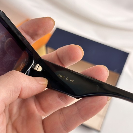 LV SUNGLASSES