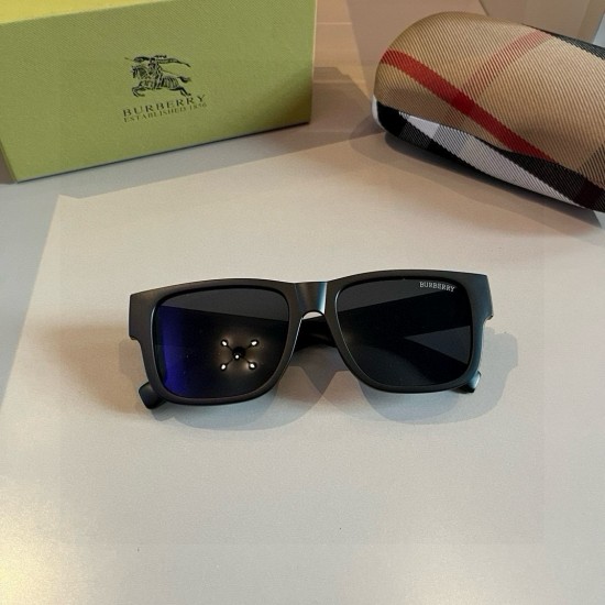 BURBERRY SUNGLASSES