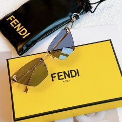 FENDI SUNGLASSES