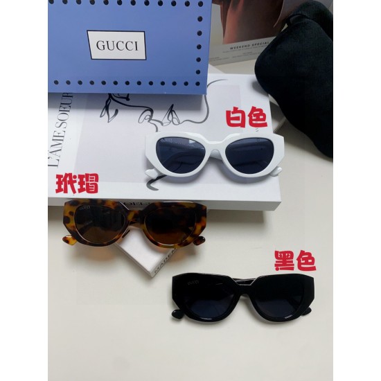 Gucci SUNGLASSES