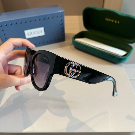 Gucci SUNGLASSES Gucci SUNGLASSES