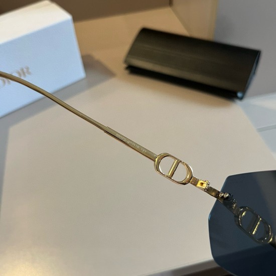 Dior SUNGLASSES