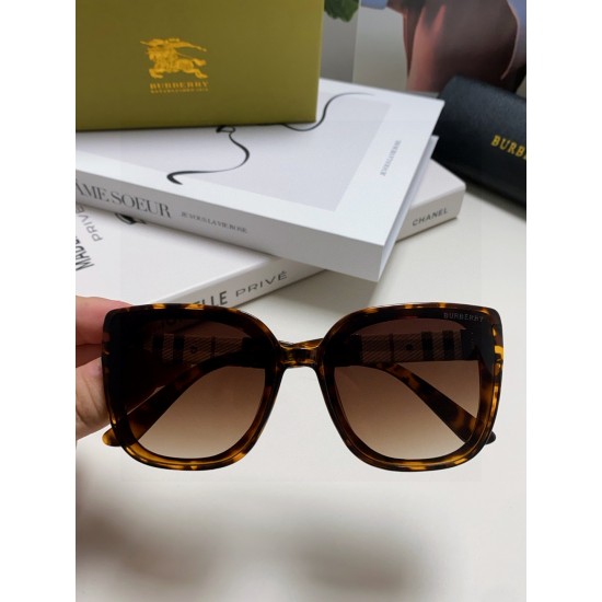BURBERRY SUNGLASSES