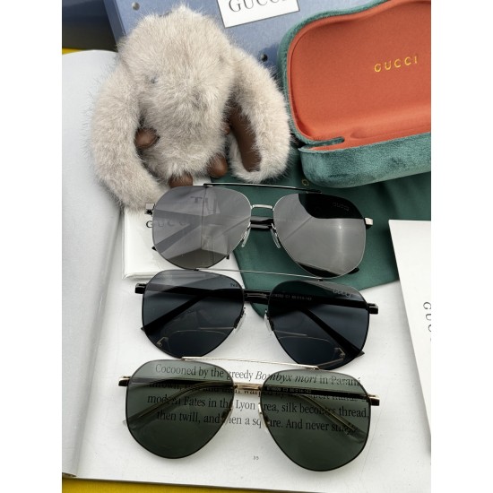 Gucci SUNGLASSES