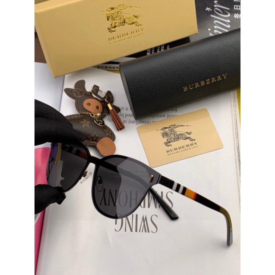 BURBERRY SUNGLASSES