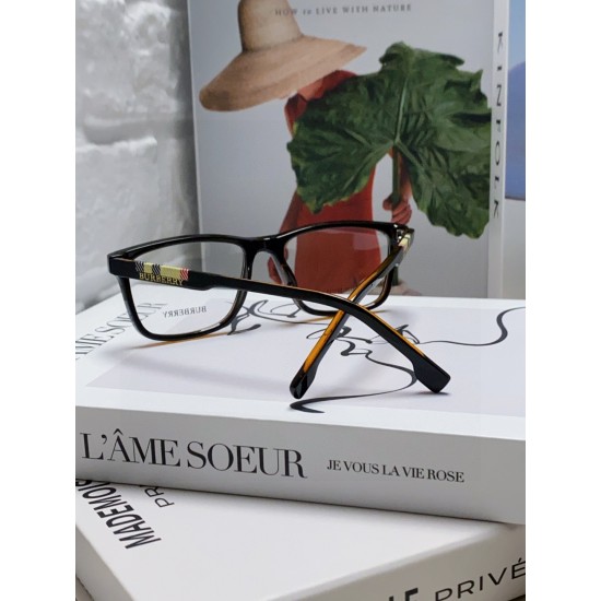 BURBERRY SUNGLASSES