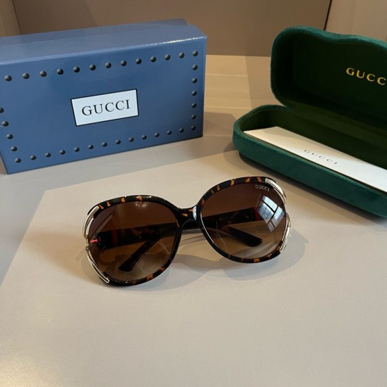 Gucci SUNGLASSES