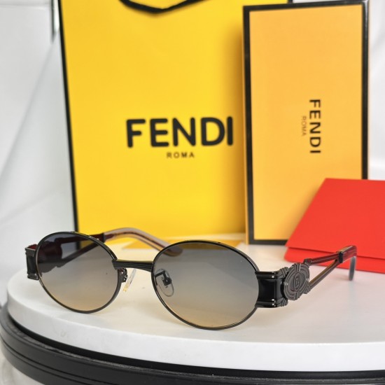 FENDI SUNGLASSES