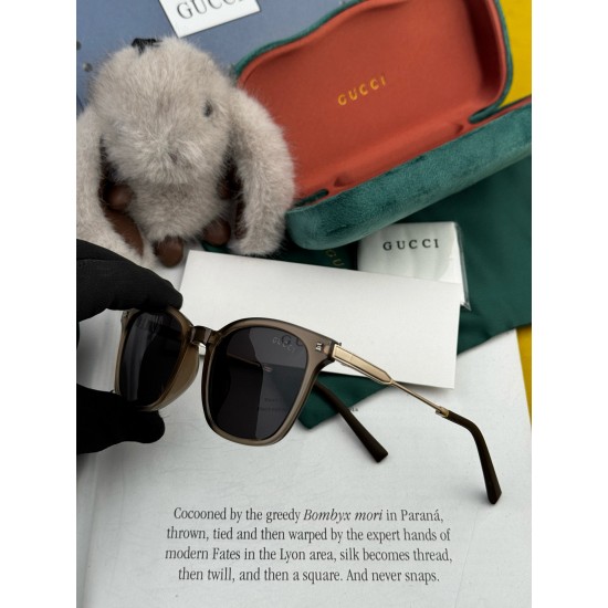 Gucci SUNGLASSES