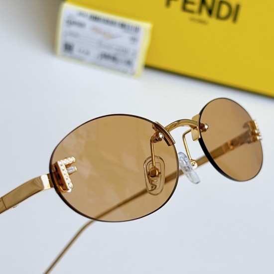 FENDI SUNGLASSES