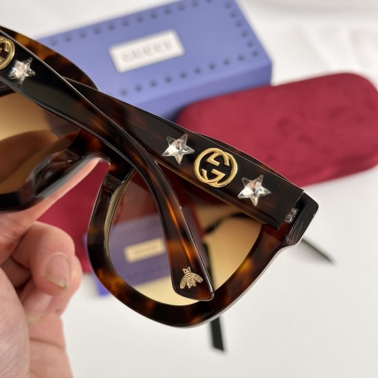 Gucci SUNGLASSES Gucci SUNGLASSES
