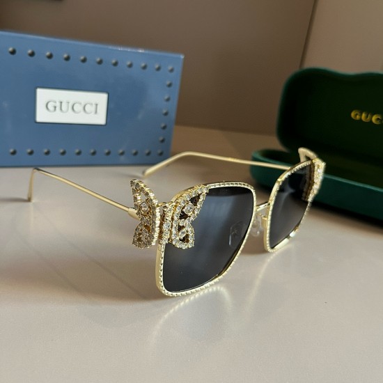 Gucci SUNGLASSES