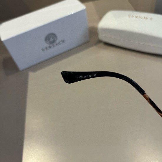VERSACE SUNGLASSES