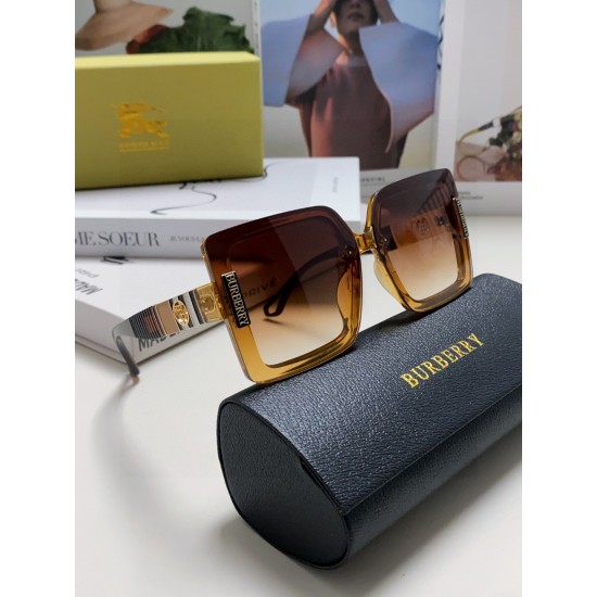 BURBERRY SUNGLASSES