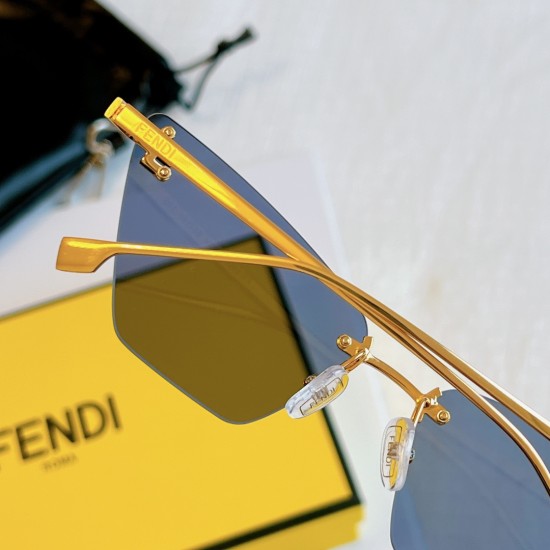 FENDI SUNGLASSES