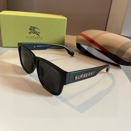 BURBERRY SUNGLASSES