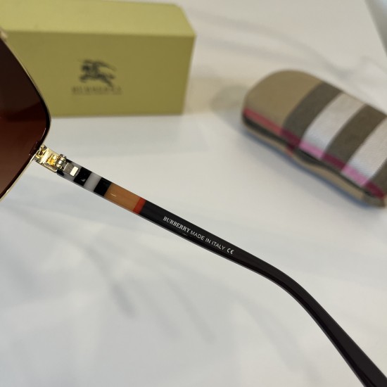 BURBERRY SUNGLASSES