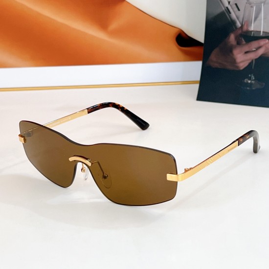 BURBERRY SUNGLASSES