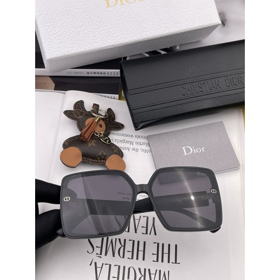 Dior SUNGLASSES