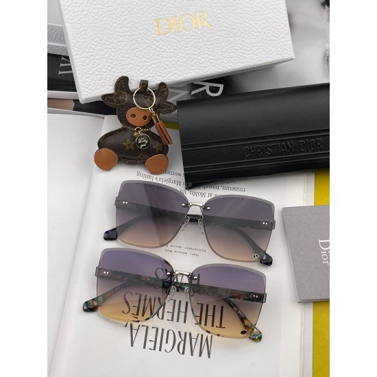 Dior SUNGLASSES
