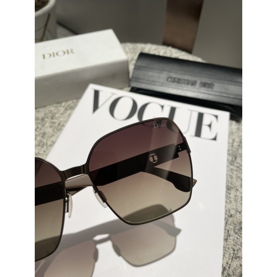 Dior SUNGLASSES