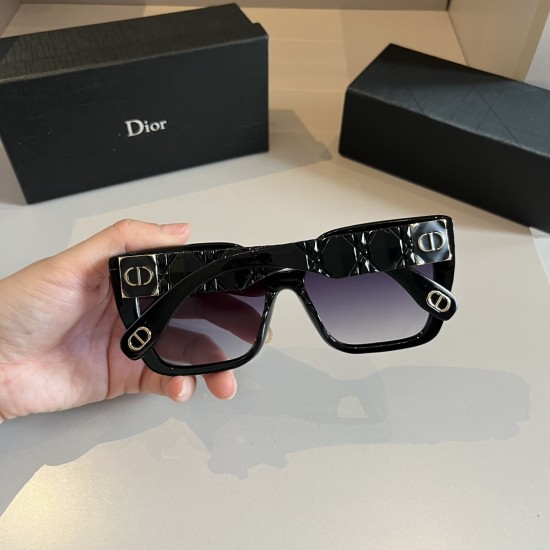 Dior SUNGLASSES