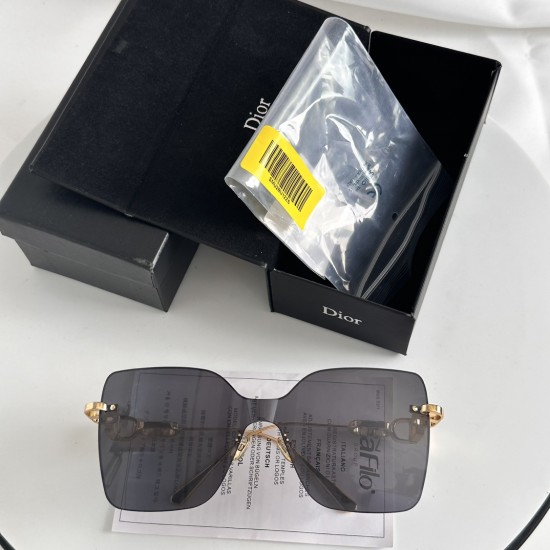 Dior SUNGLASSES