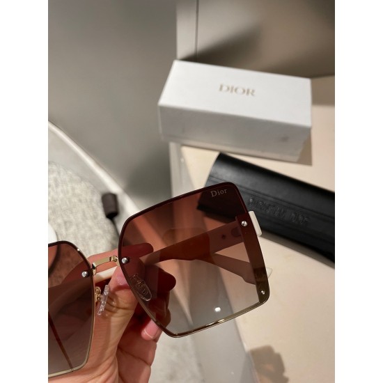 Dior SUNGLASSES