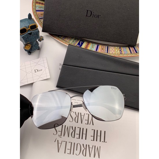Dior SUNGLASSES