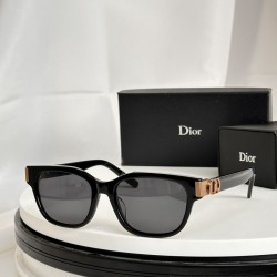 Dior SUNGLASSES