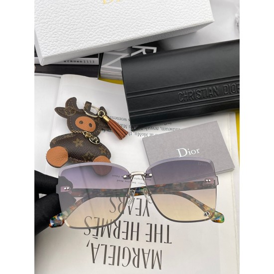 Dior SUNGLASSES