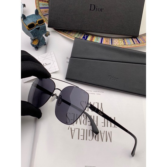 Dior SUNGLASSES