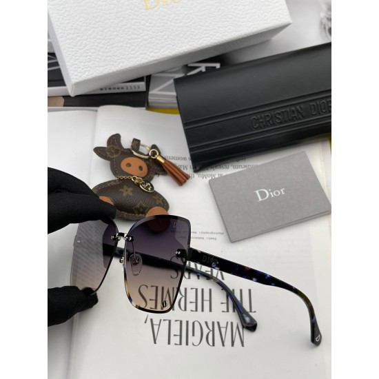 Dior SUNGLASSES