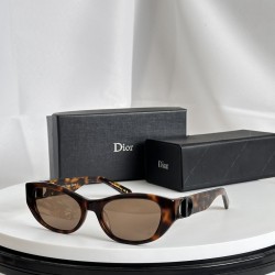 Dior SUNGLASSES
