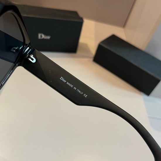 Dior SUNGLASSES