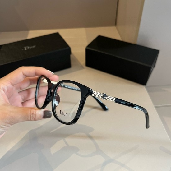 Dior SUNGLASSES