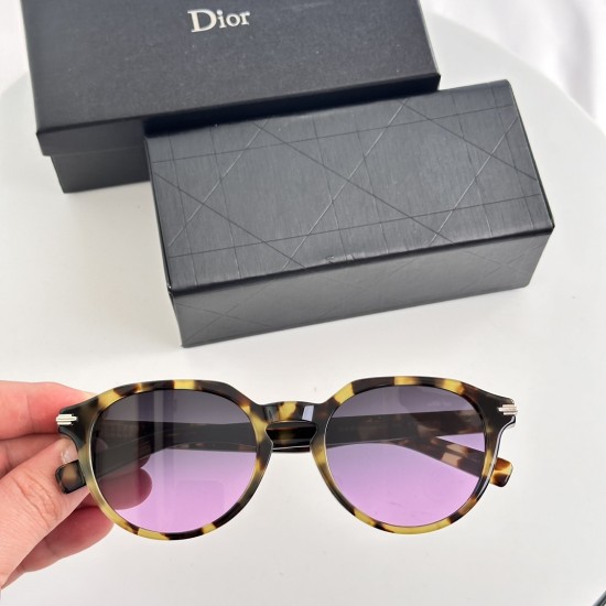 Dior SUNGLASSES